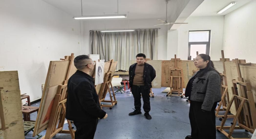 艺术学院开展清明节放假前实训室安全专项检查 筑牢假期安全防线